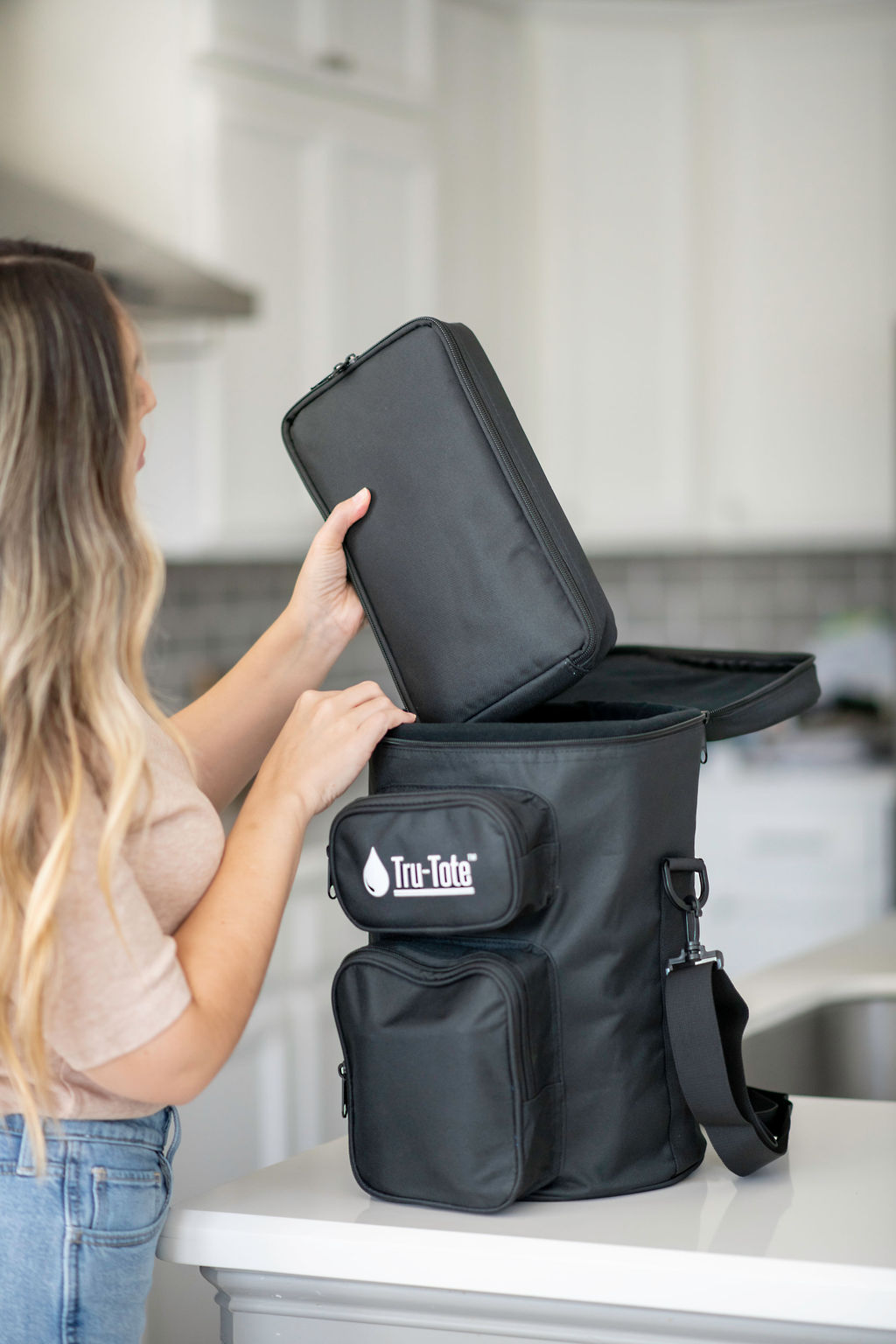 12 L Carry Out™ Soft Cooler